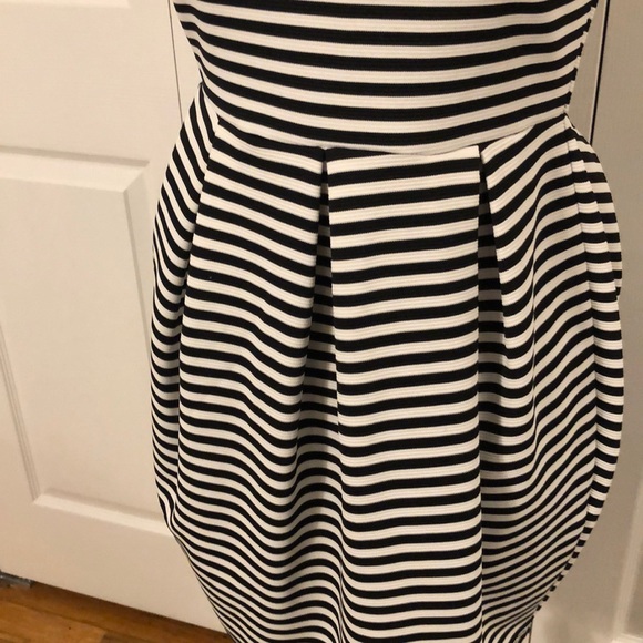 Forever 21 Striped Mini Dress - Picture 4 of 8